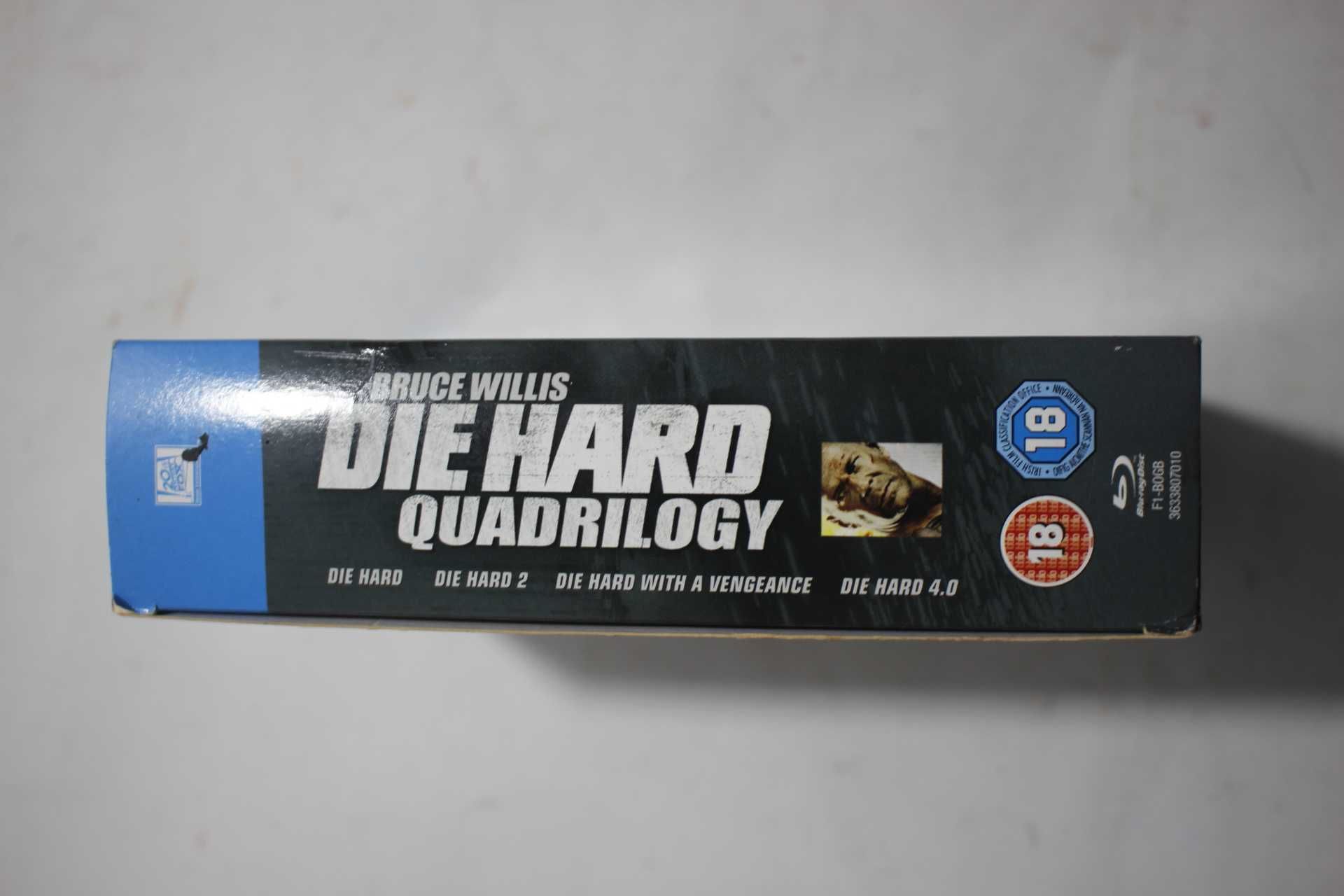 Caixa com 4 Blu-ray Disc - Die Hard - Quadrilogy - Bruce Willis