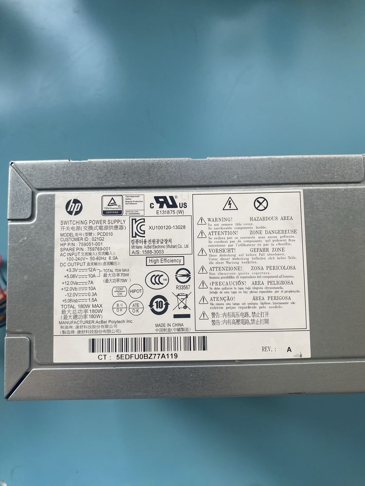 Fonte de 180W max para computador