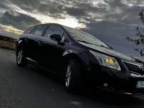 Toyota Avensis TOYOTA AVENSIS T27 z silnikiem 2.0 D-4D, kombi z roku 2009, bezwypadko