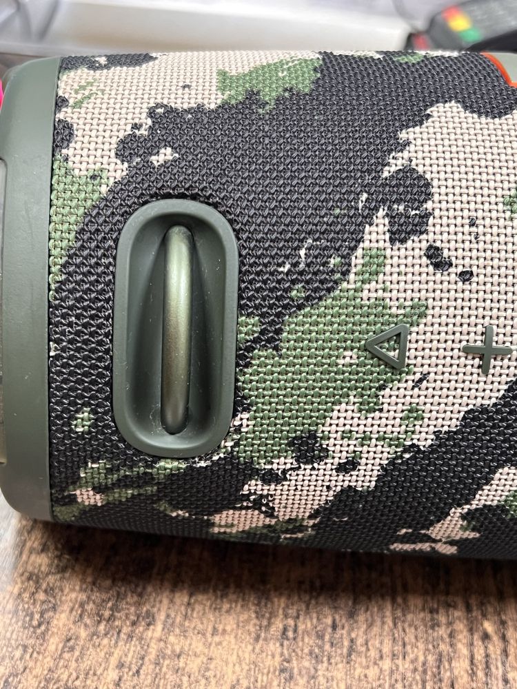 Колонка JBL Xtreme3