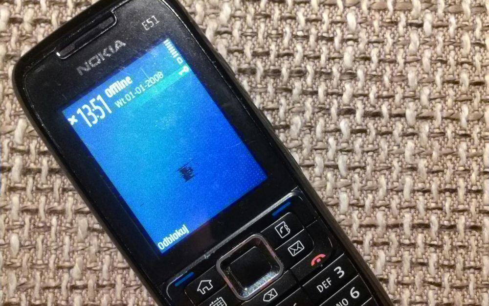 Nokia E51 - kultowy telefon, pełny oryginał