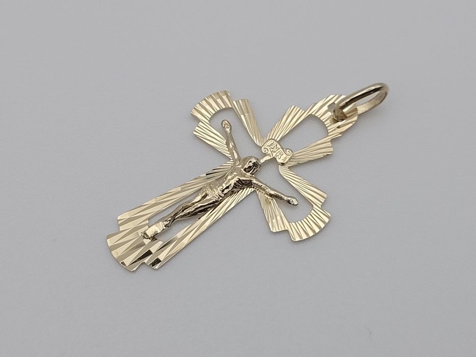 Nowy złoty krzyżyk złoto próby 585, Jezus Chrystus  komunia chrzest