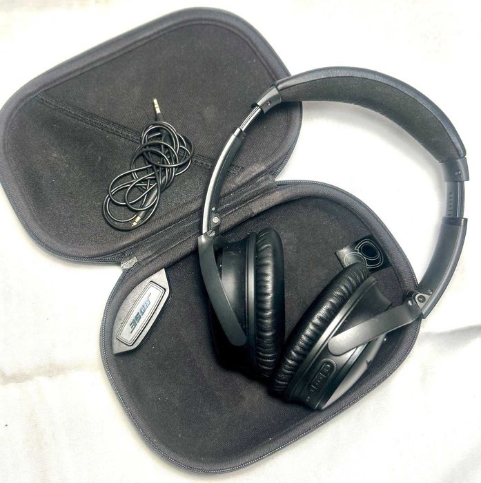 Безпровідні навушники Bose QuietComfort 35 (Блютус-навушники).