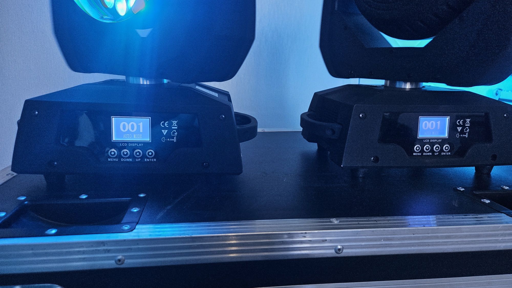Рухлива голова STLS ST-3618 zoom RGBWA + UV 6 in 1