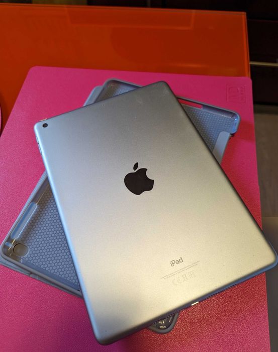 Планшет Ipad 2018 32gb space grey