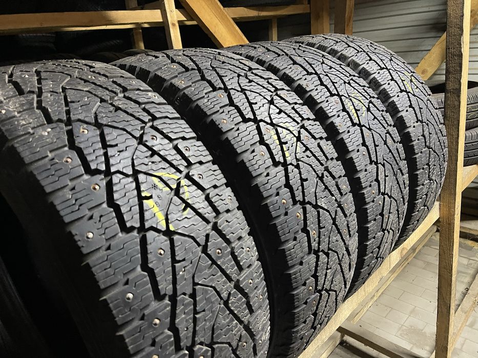 Шини зима 225/55R17C NOKIAN Hakkapeliitta C3 2 або 4 шт 8мм