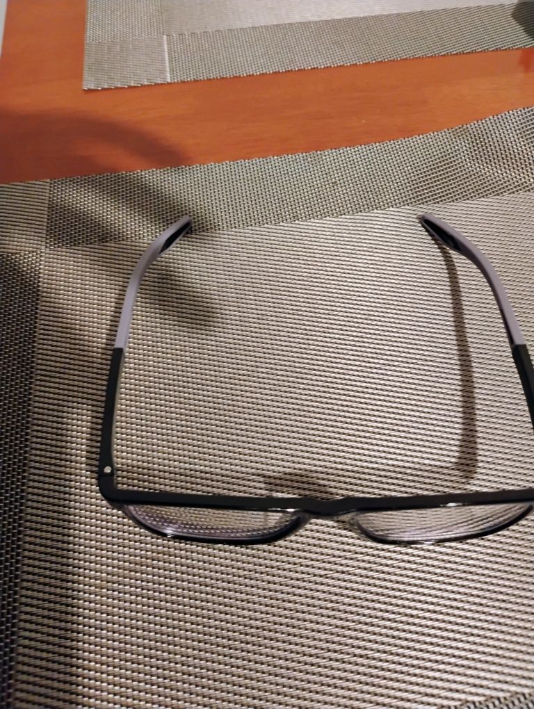 Jak nowe Okulary korekcyjne -2,5 oba szkła ( plastik )