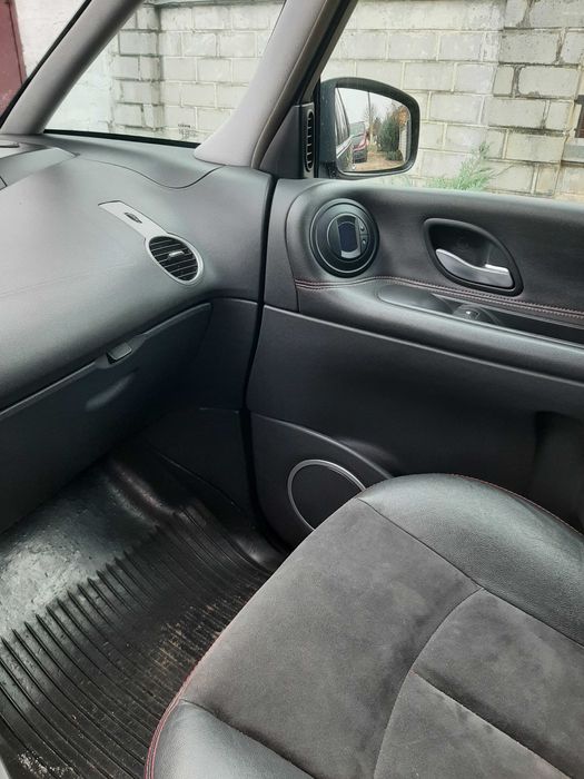 РЕНО еспейс 4 гранд