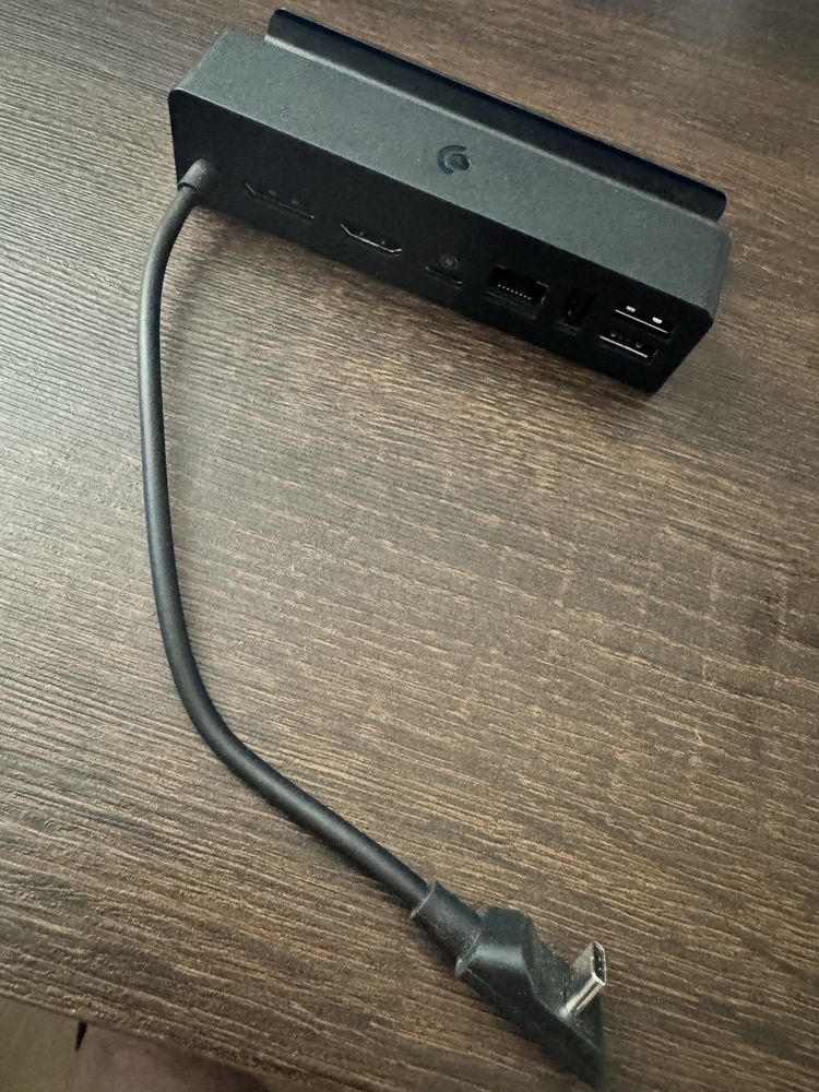 Stacja dokująca do steam decka
