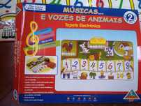 Tapete eletrónico para bebes