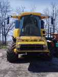 Продам комбайн New Holland CX 840