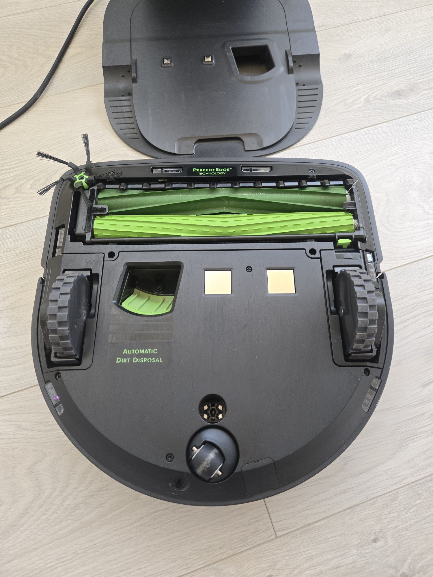 iRobot Roomba S9+ робот пилосос