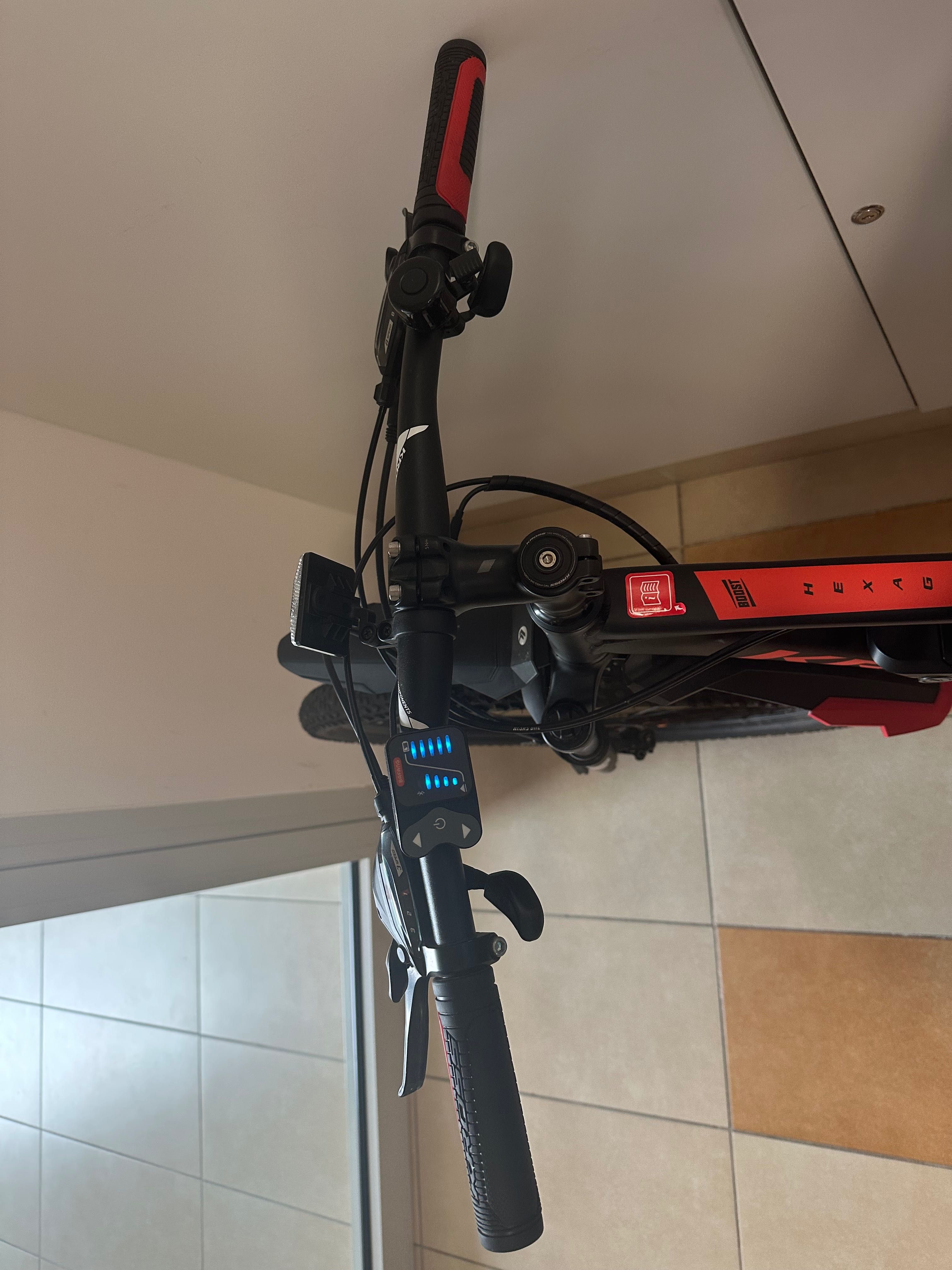 Rower Kross Hexagon Boost 1.0