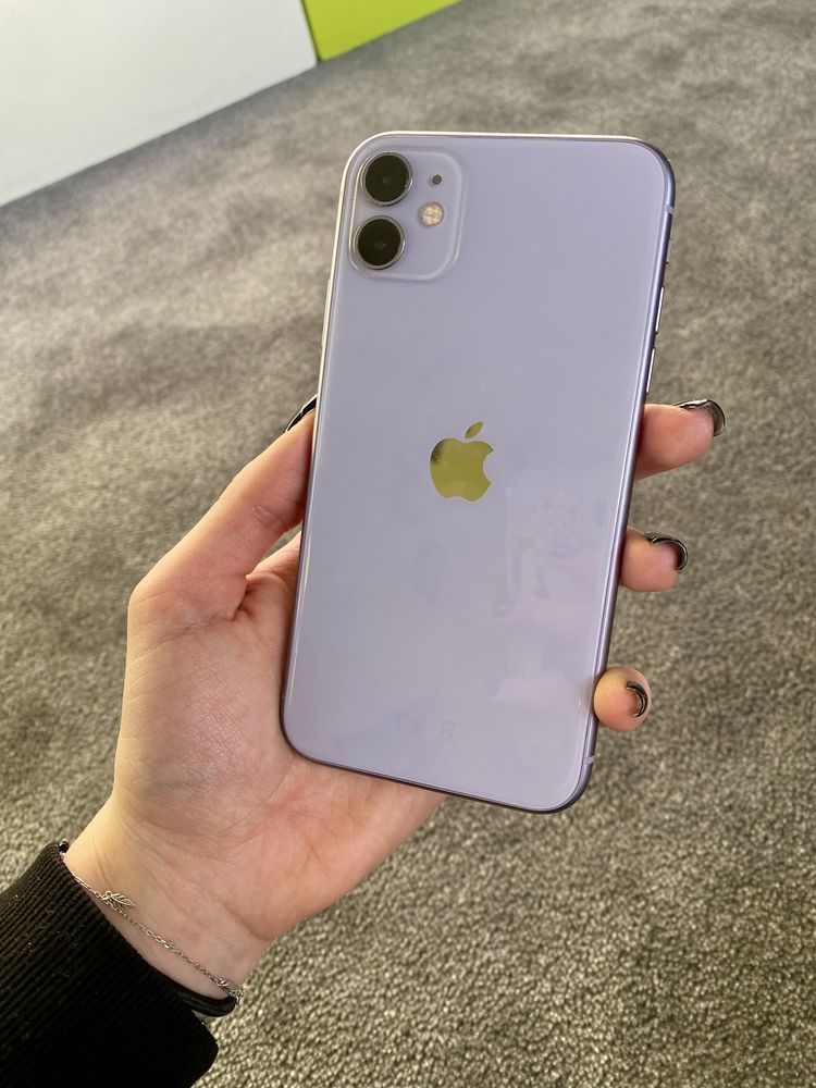 Smartfon Apple iPhone 11 4 GB / 128 GB fioletowy