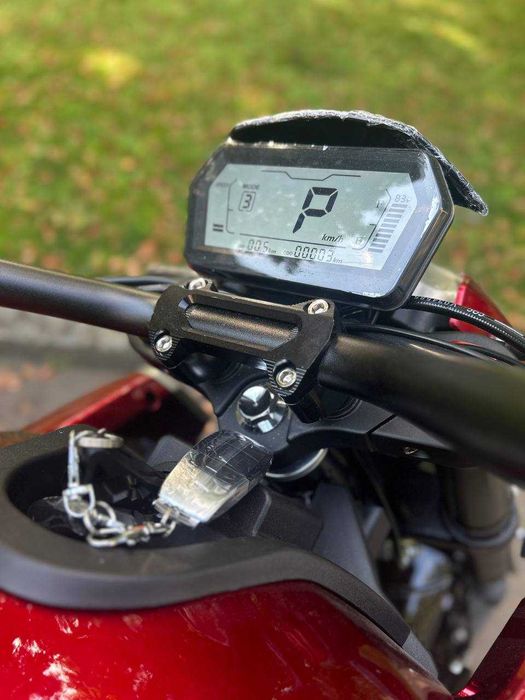 Електромотоцикл BT8000 3000W 72V 115Ah