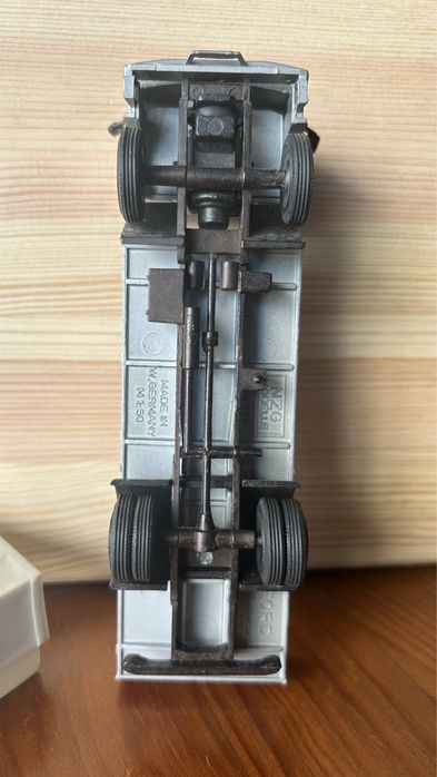 Diecast NZG Polistil daysgone carrinhos