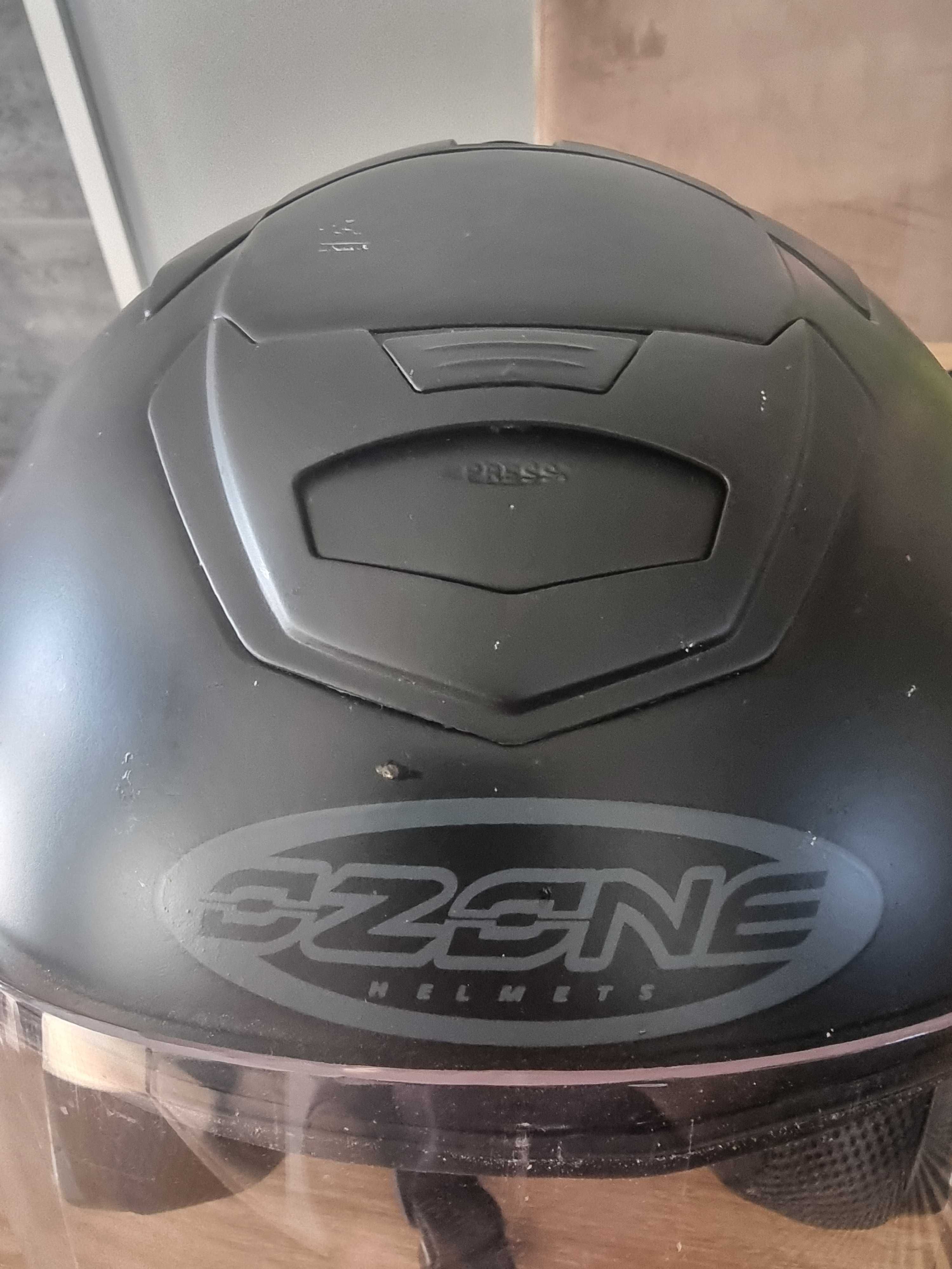 Kask motocyklowy OZONE M