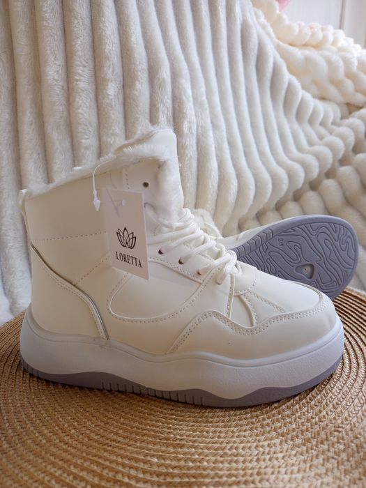 38 розмір на устілку 24 см