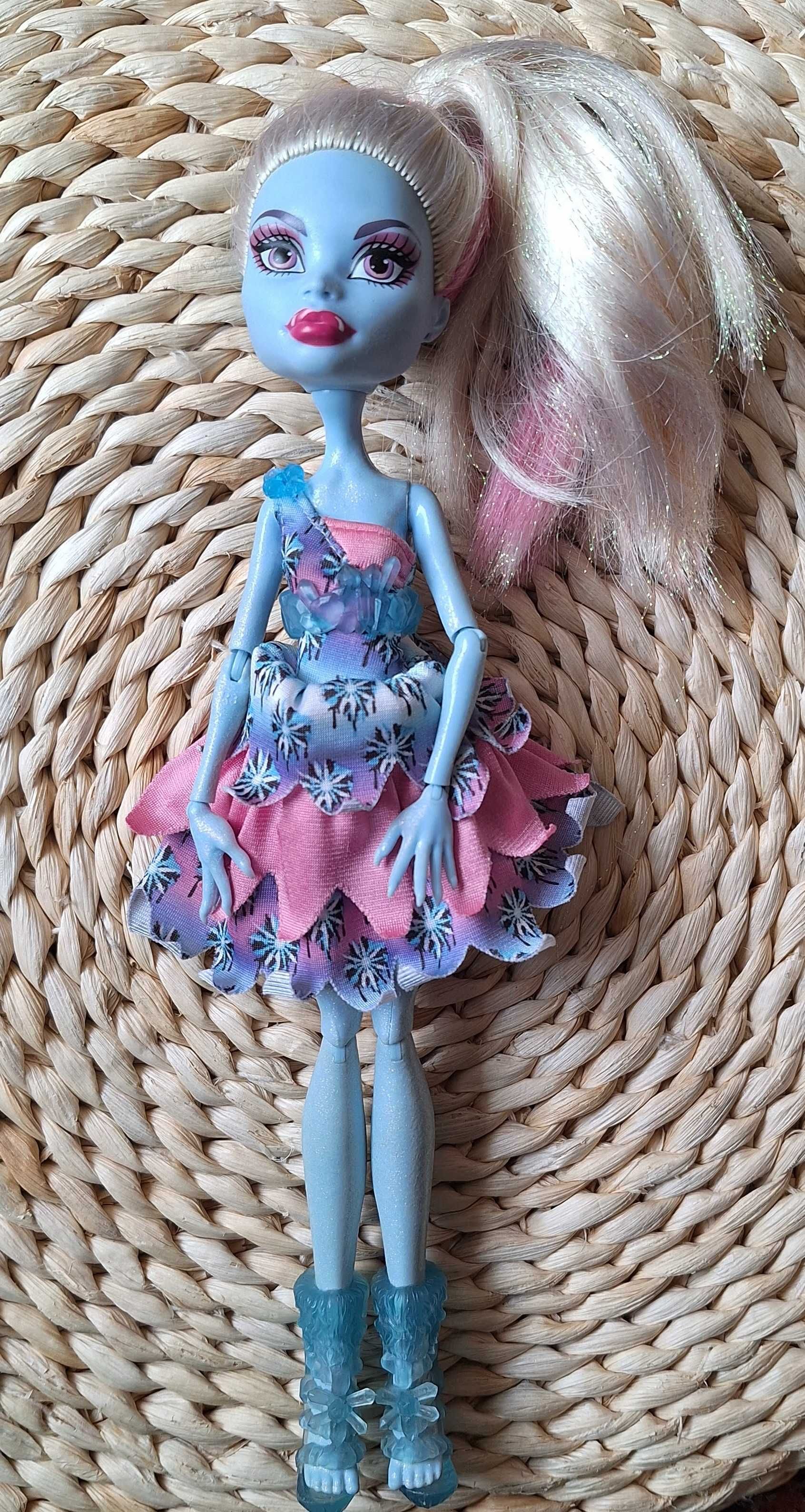 Abbey Bominable Dot Dead Gorgeous Monster High Mattel lalka kolekcja