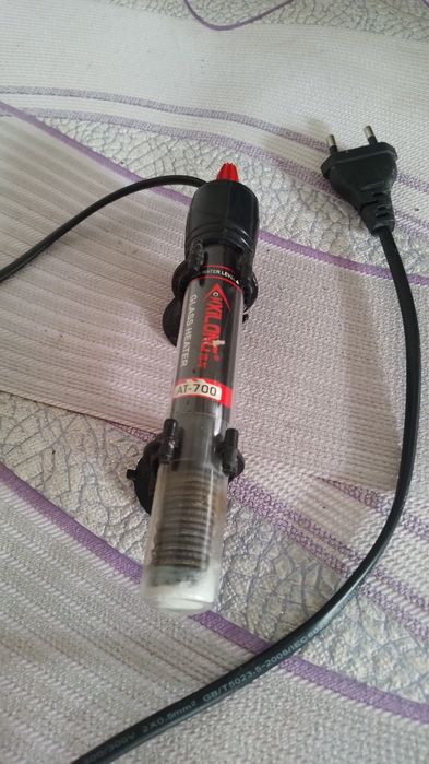 Для акварiума обiгрiвач