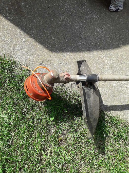 Kosiarka spalinowa BC520B