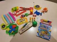 Zabawki, gry, drobne skarby gromadzone przez dzieci