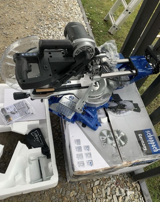 Pila ukosnica Scheppach HM140 L