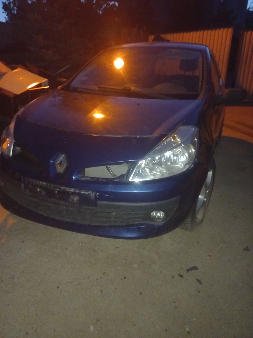 Części renault clio 3 klapa lampy zderzak drzwi silnik skrzynia felgi