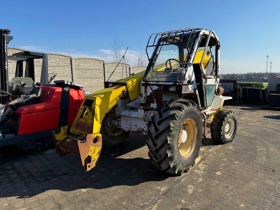 ładowarka teleskopowa MANITOU MT425CP 4x4 2500kg wysięg 5m PERKINS