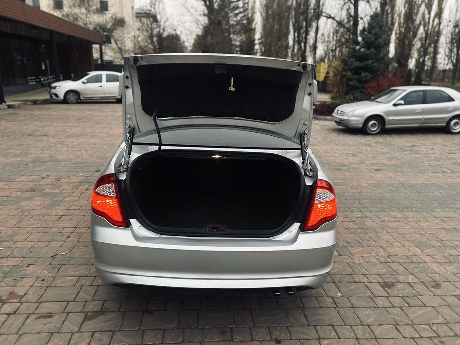 Ford Fusion 2.5 бензин