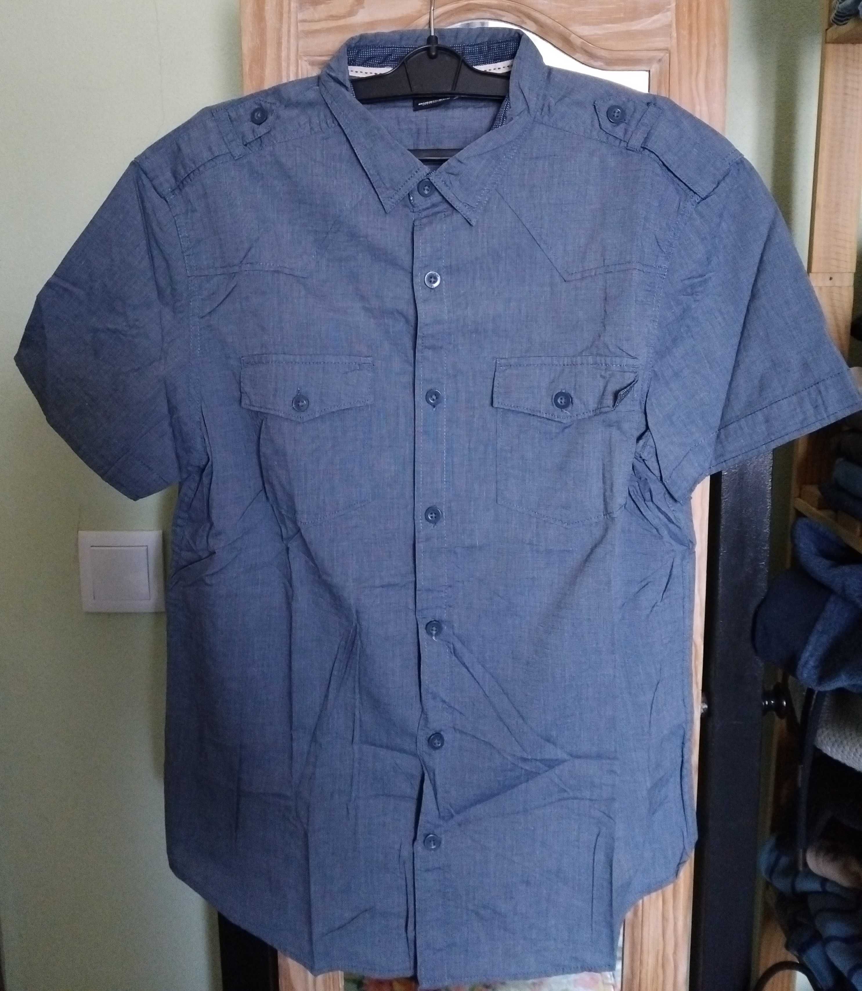 2 Camisas manga curta C&A TM