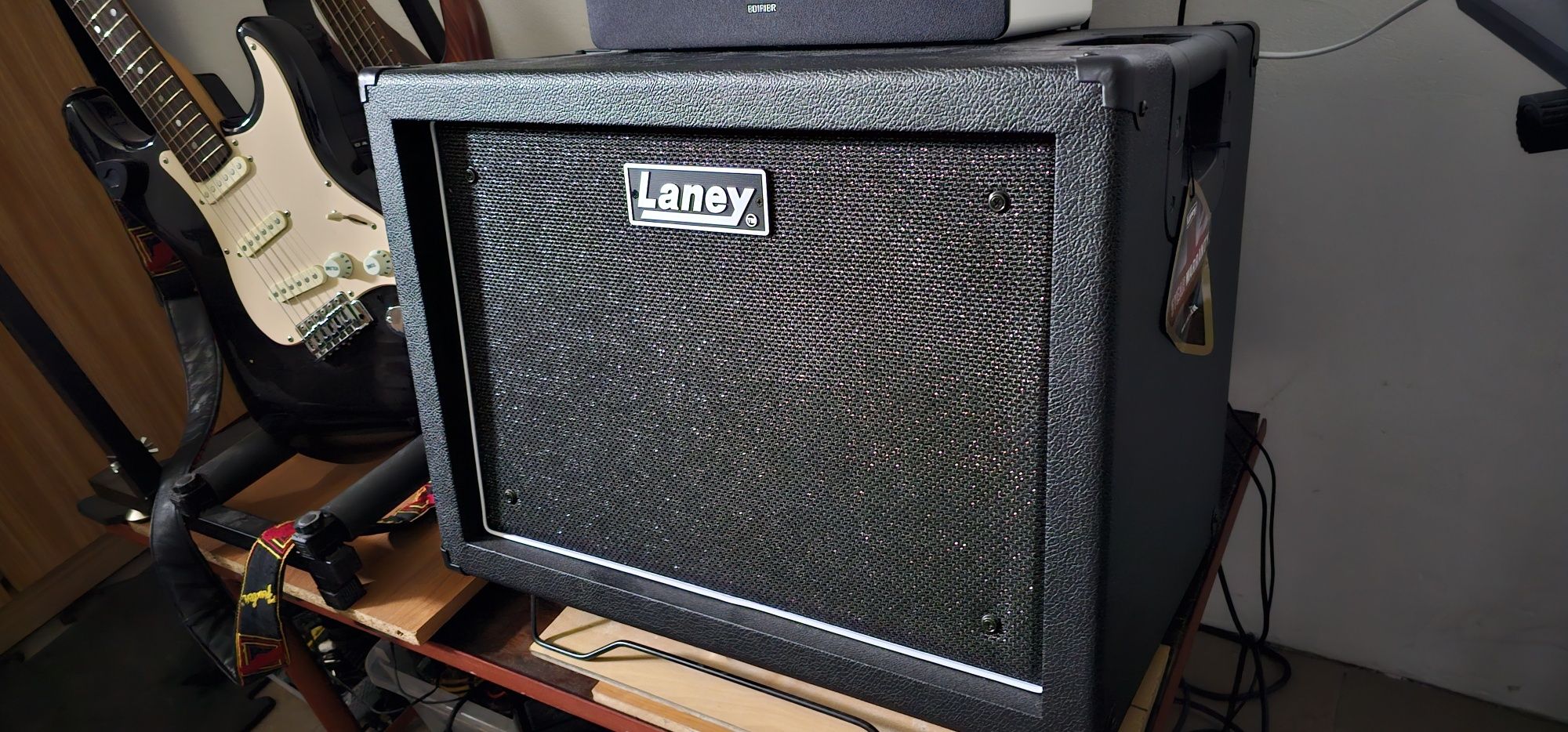 Kolumna gitarowa aktywna Laney LFR-112 NOWA