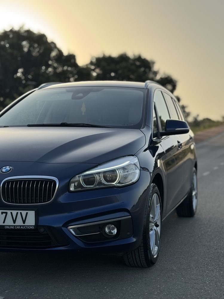 BMW 216D Luxury Line 7Lugares
