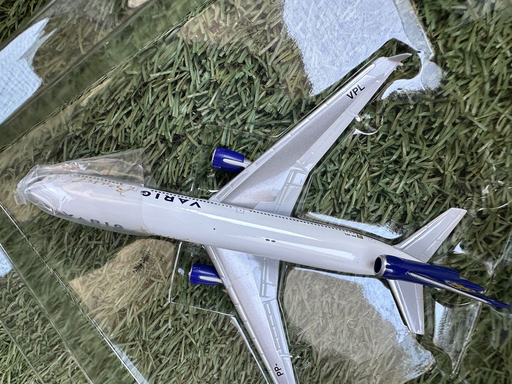 VARIG MD-11 Limited edition 1:400