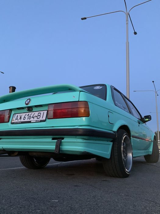 Продам свою БМВ Е30