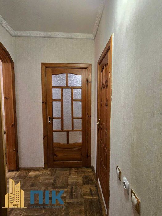 Без%! 3к біля метро, гарний ремонт, теплий будинок
