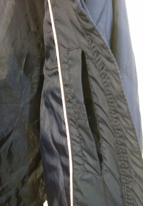 Оригинал легкая осенняя куртка H&M