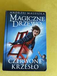 Magiczne Drzewo- Czerwone Krzesło