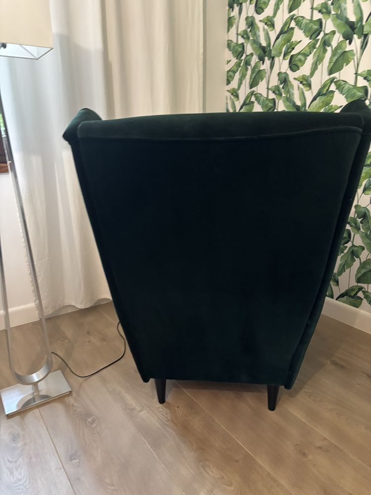 Fotel z podnóżkiem Strandmon uszak Ikea