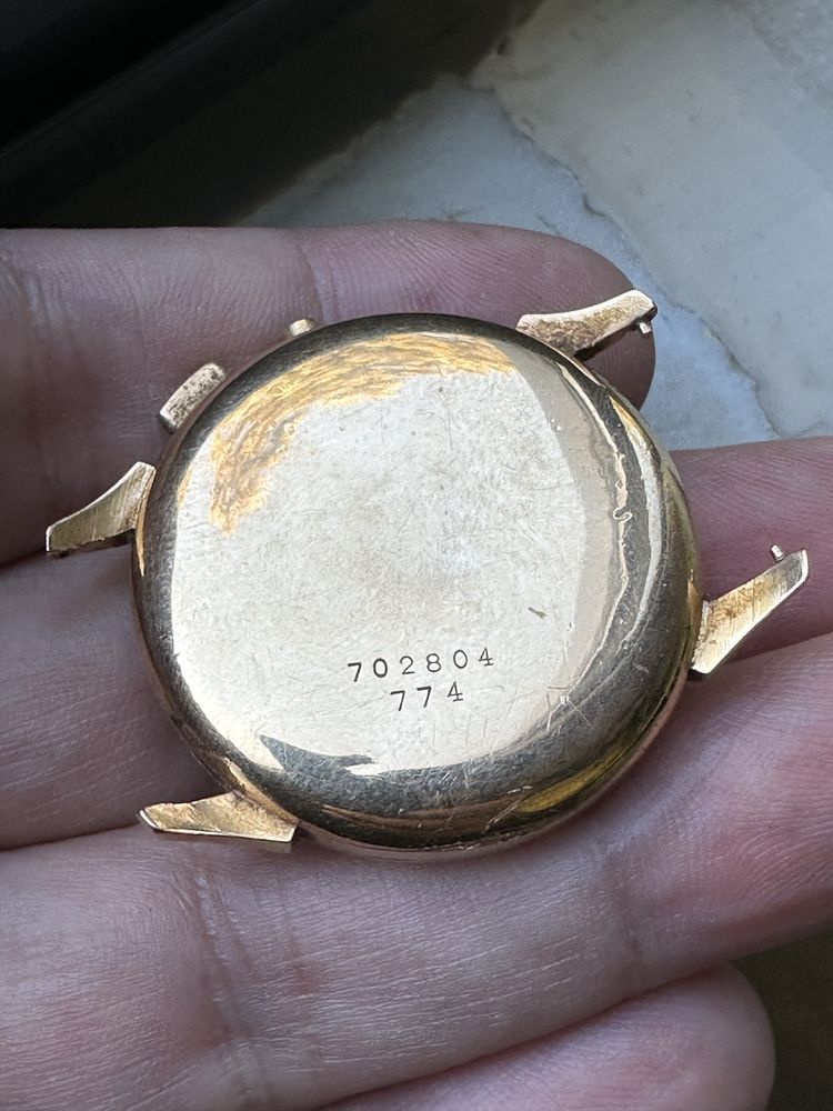 Breitling cronógrafo ouro 18k com calibre Venus 175