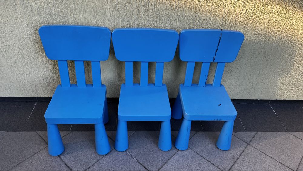 Krzesła 3 sztuki niebieskie ikea używane