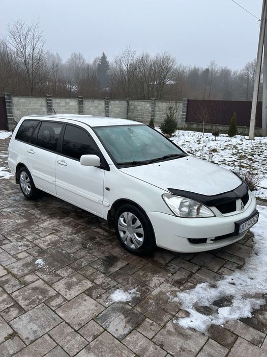 Mitsubishi Lancer  9