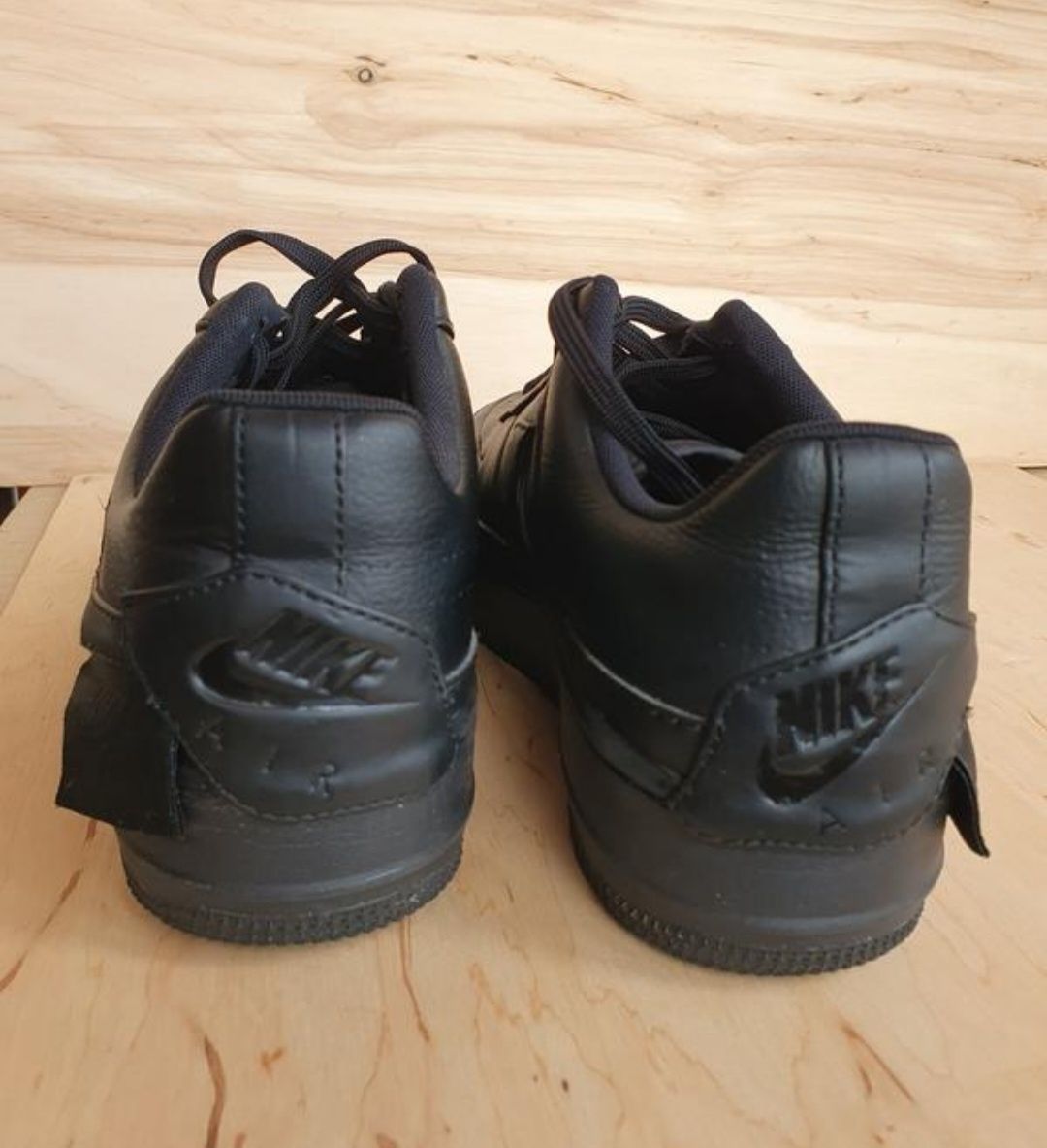 Кросівки nike air force 1 af1 jester xx "triple black" розмір 37,5