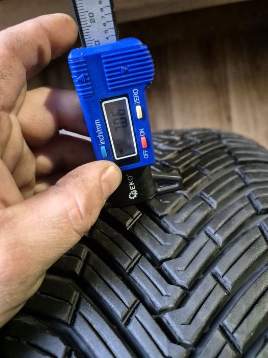 205/65/15 Continental para Całoroczne 7mm 2022r