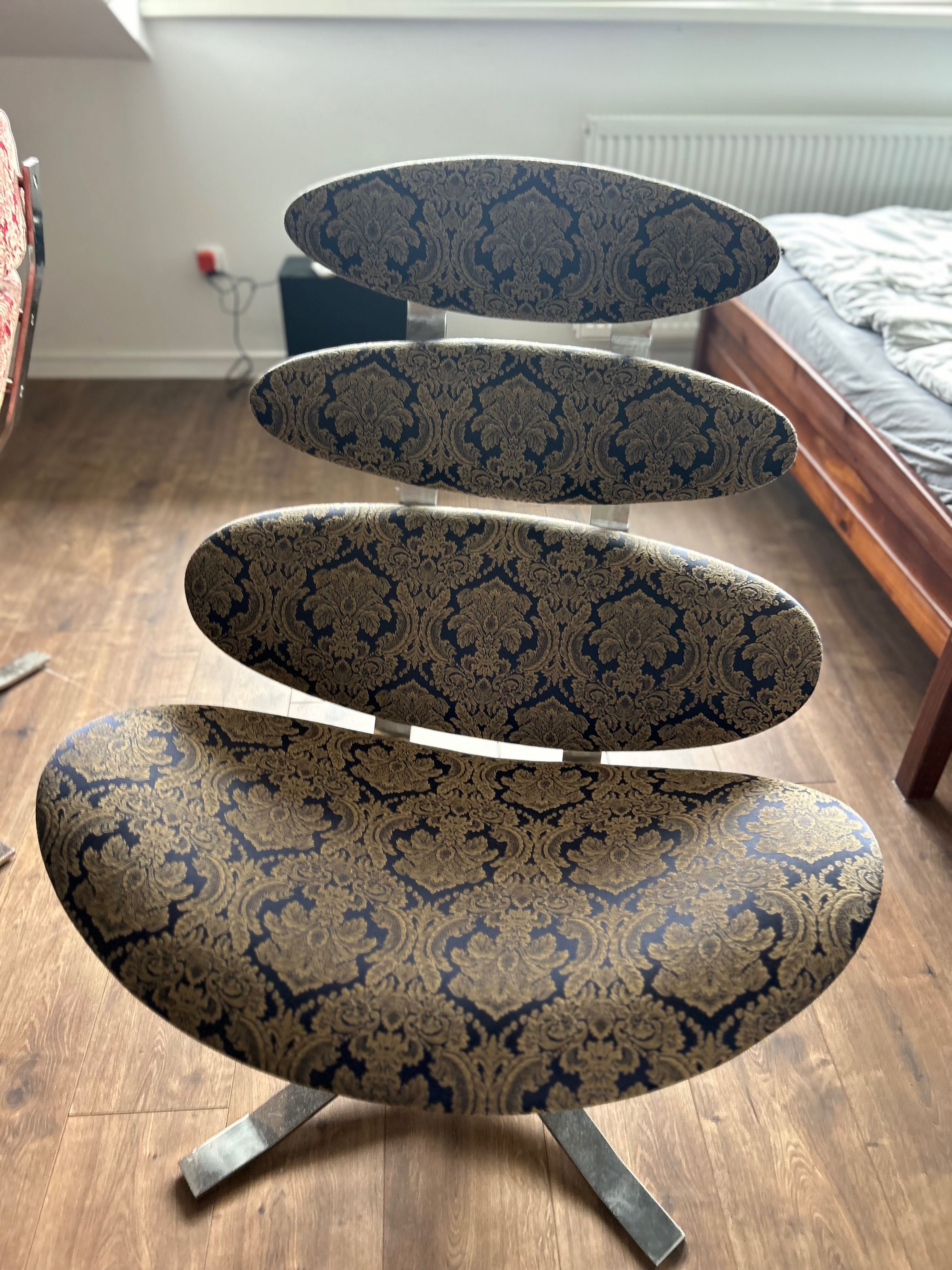 Stylowe  fotele z podnóżkiem Corona ,2sztuki,Corona Chair 5000