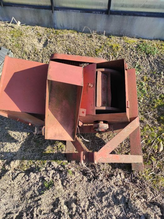 Подрібнювач гілок