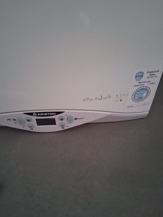 Caldeira Ariston Cares Premium 24 EU2