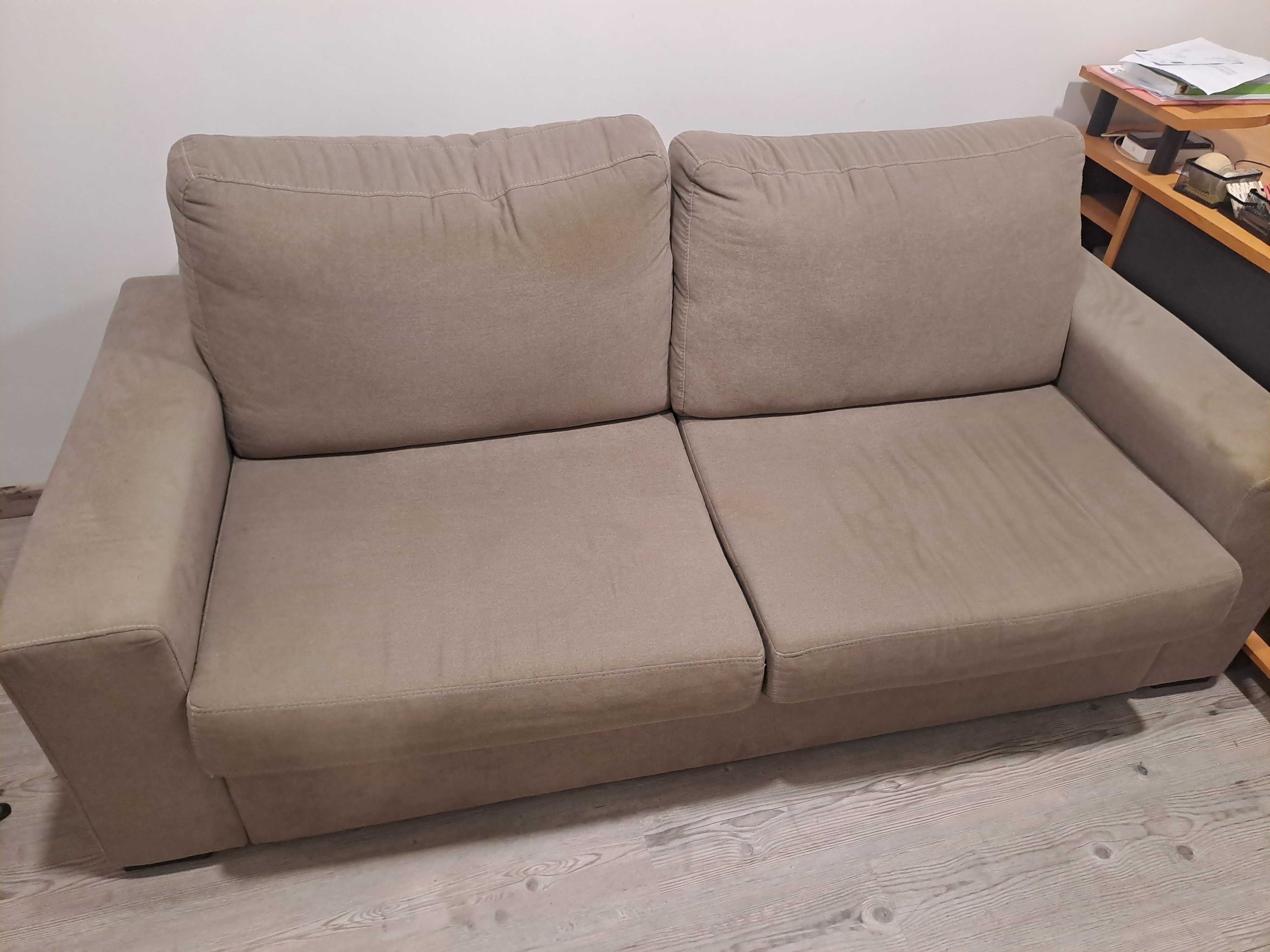 Vendo sofá de 3 lugares