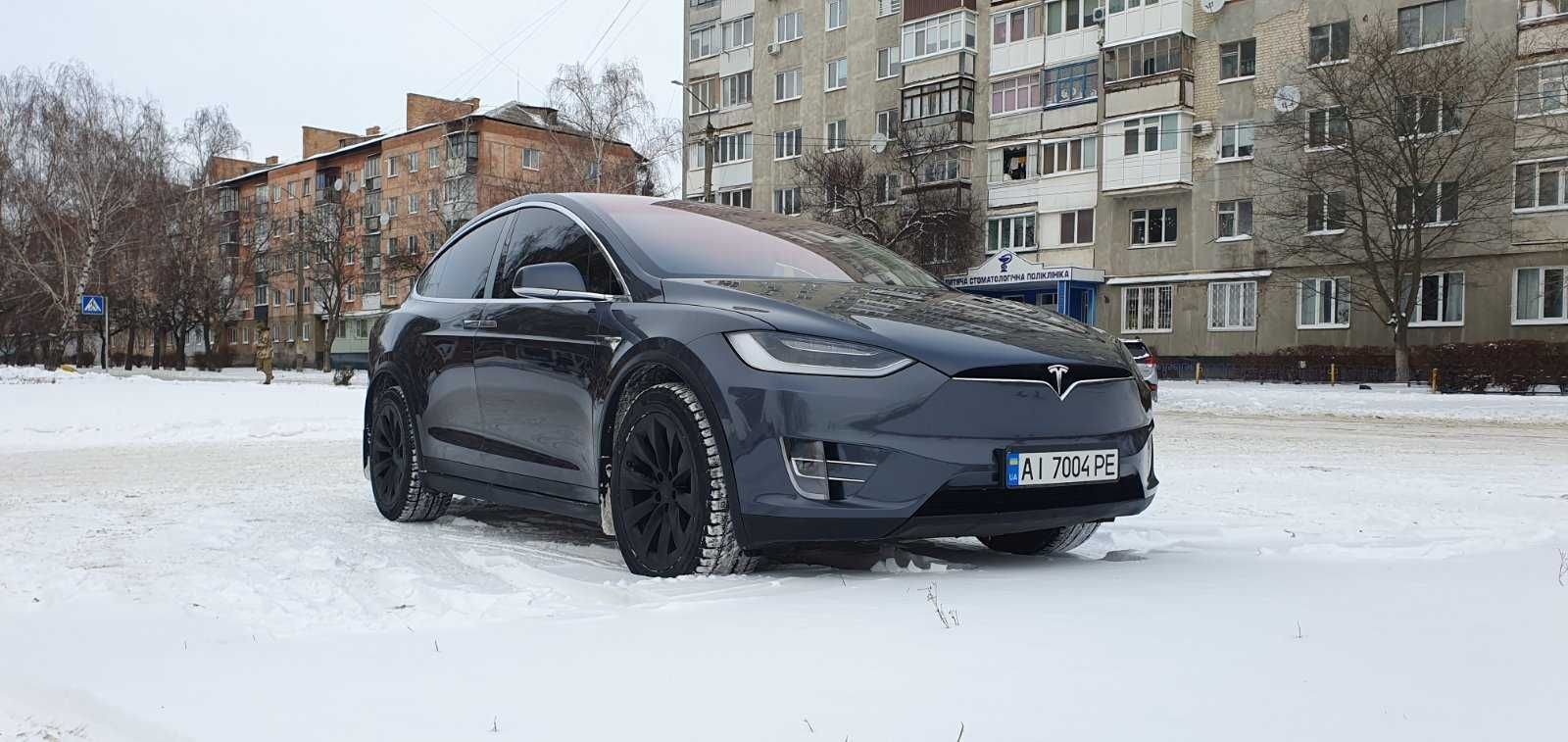 Tesla model X 2018р Intel