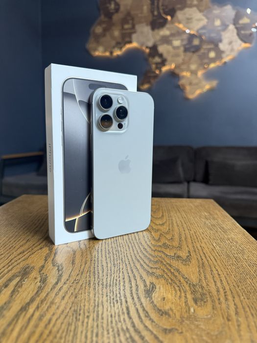 IPhone 16 Pro Max 256gb стан 10/10 батарея 92